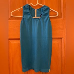 WonderWink blue tank